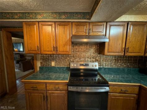 4800 Westbourne Road Cleveland OH 44124