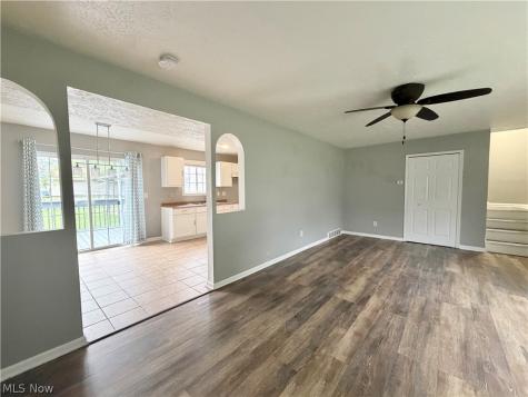 2107 Randall Street Lorain OH 44052