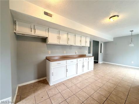 2107 Randall Street Lorain OH 44052