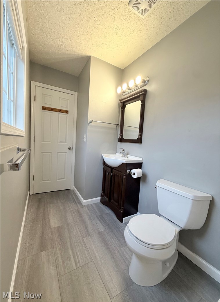2107 Randall Street Lorain OH 44052