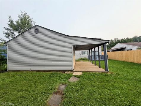 2107 Randall Street Lorain OH 44052