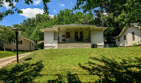 274 E Park Boulevard Akron OH 44305