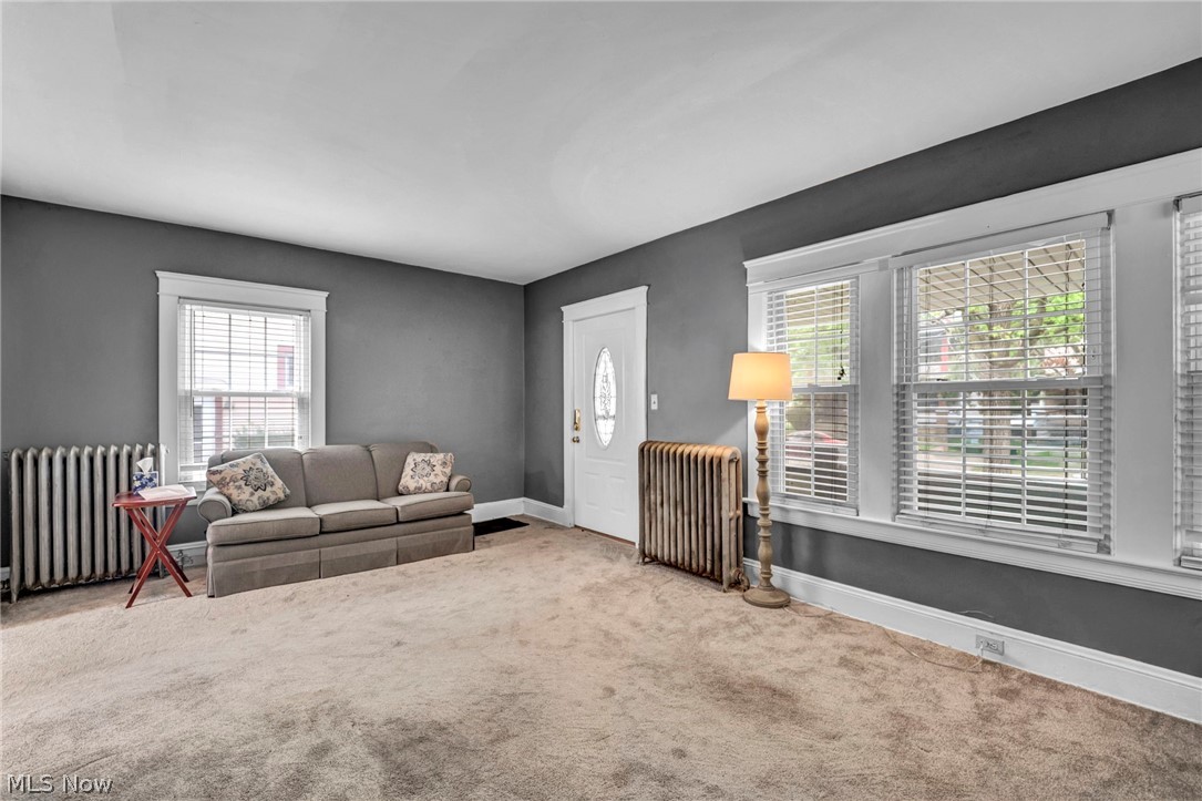 3293 W 99th Street Cleveland OH 44102
