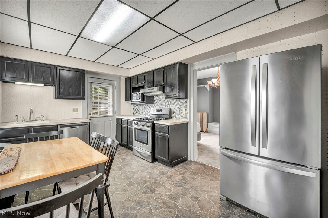 3293 W 99th Street Cleveland OH 44102