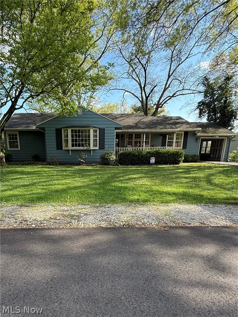 1939 Fulton Drive Coshocton OH 43812