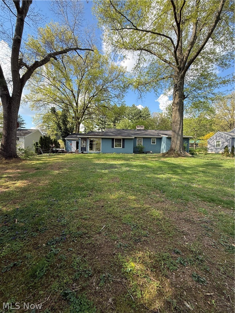 1939 Fulton Drive Coshocton OH 43812