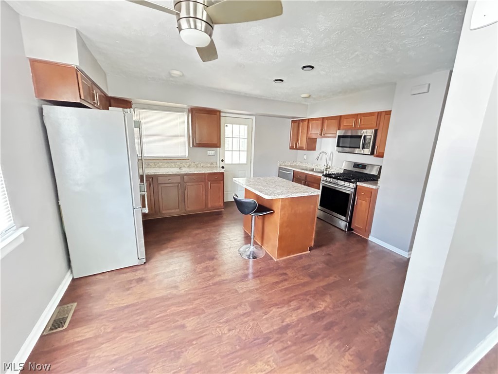 168 Henry Street Bedford OH 44146