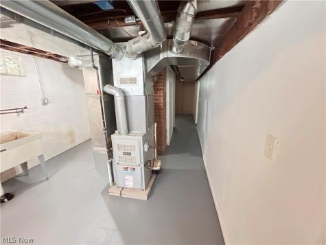 168 Henry Street Bedford OH 44146