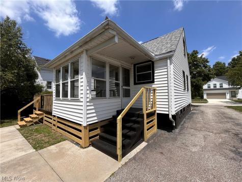 168 Henry Street Bedford OH 44146