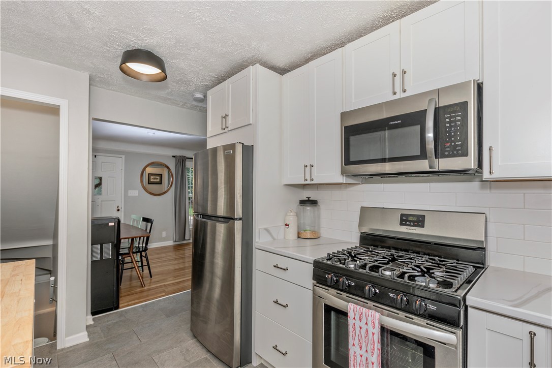 1127 Gordon Road Lyndhurst OH 44124