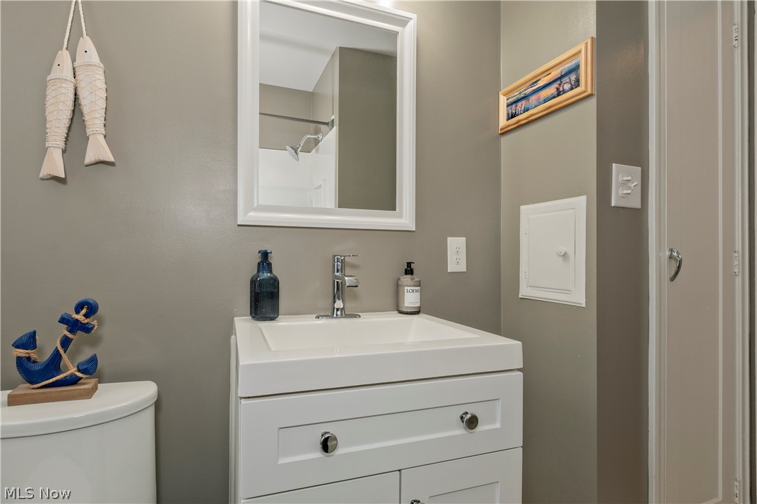 1127 Gordon Road Lyndhurst OH 44124