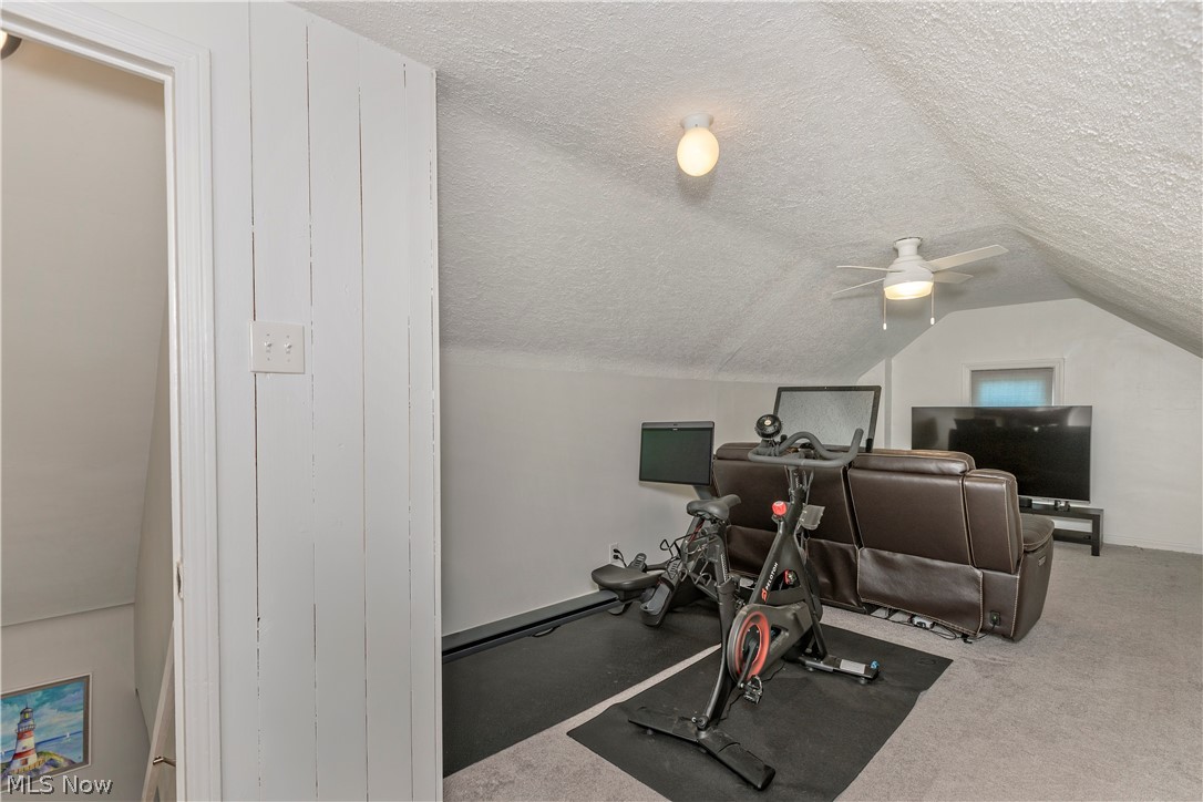 1127 Gordon Road Lyndhurst OH 44124