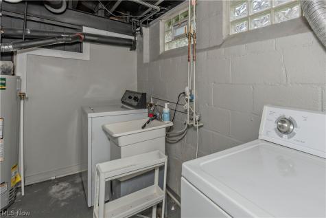 1127 Gordon Road Lyndhurst OH 44124