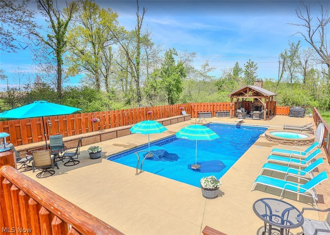 10345 Beech Street NE Alliance OH 44601