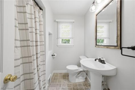 8021 Middlesex Road Mentor OH 44060