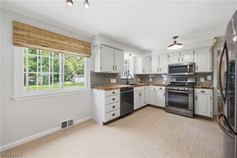 8021 Middlesex Road Mentor OH 44060