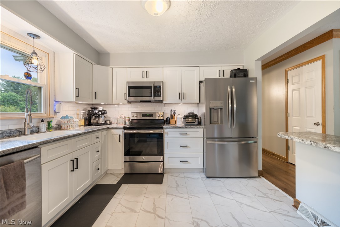 4581 Timothy Drive Green OH 44319
