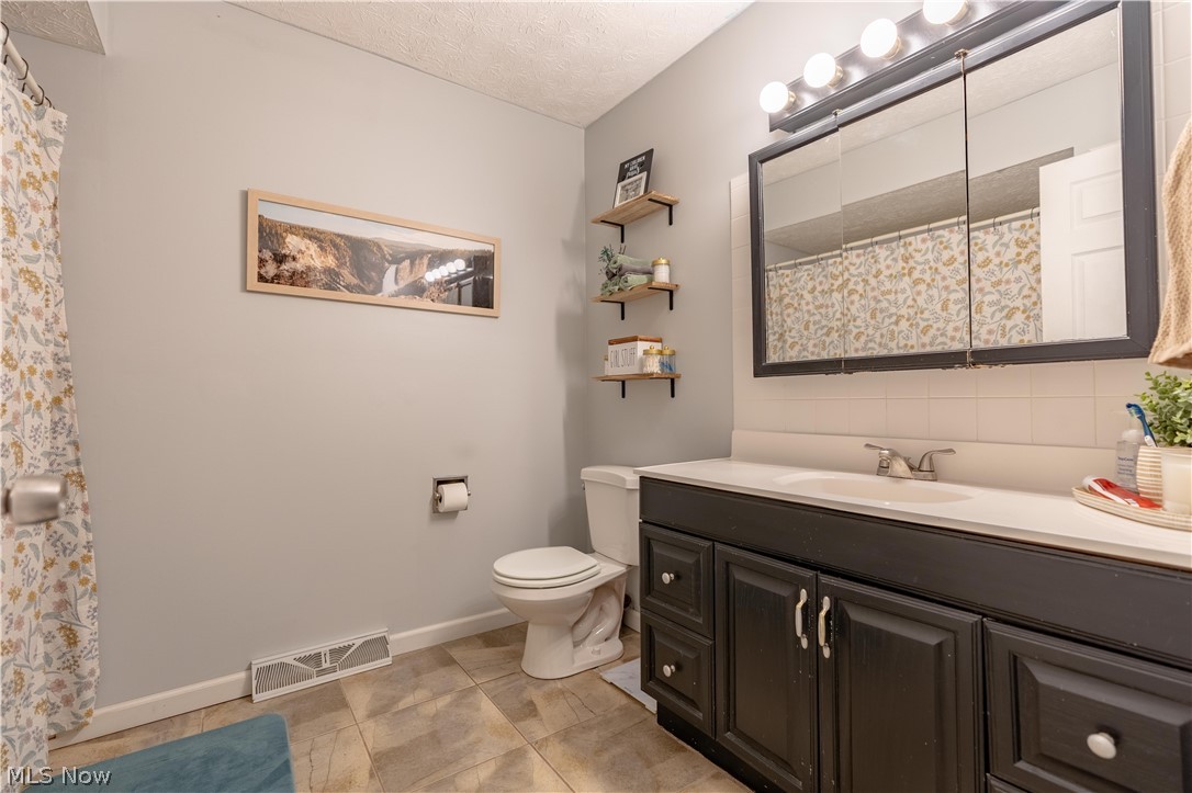 4581 Timothy Drive Green OH 44319