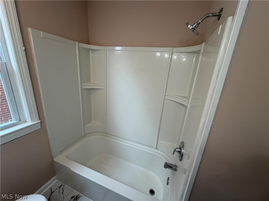 4275 W 137th Street Cleveland OH 44135