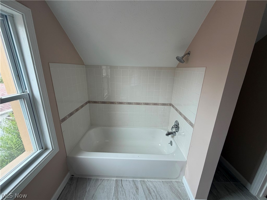 4275 W 137th Street Cleveland OH 44135