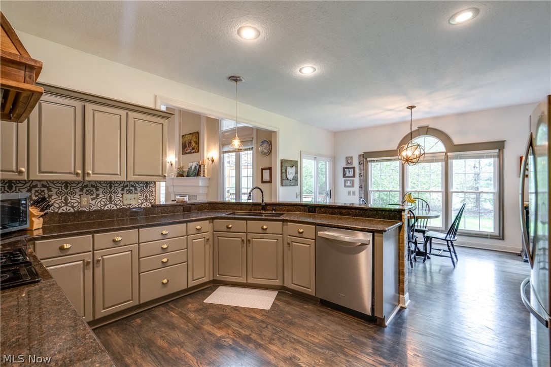 6332 Langley Street NW Canton OH 44718