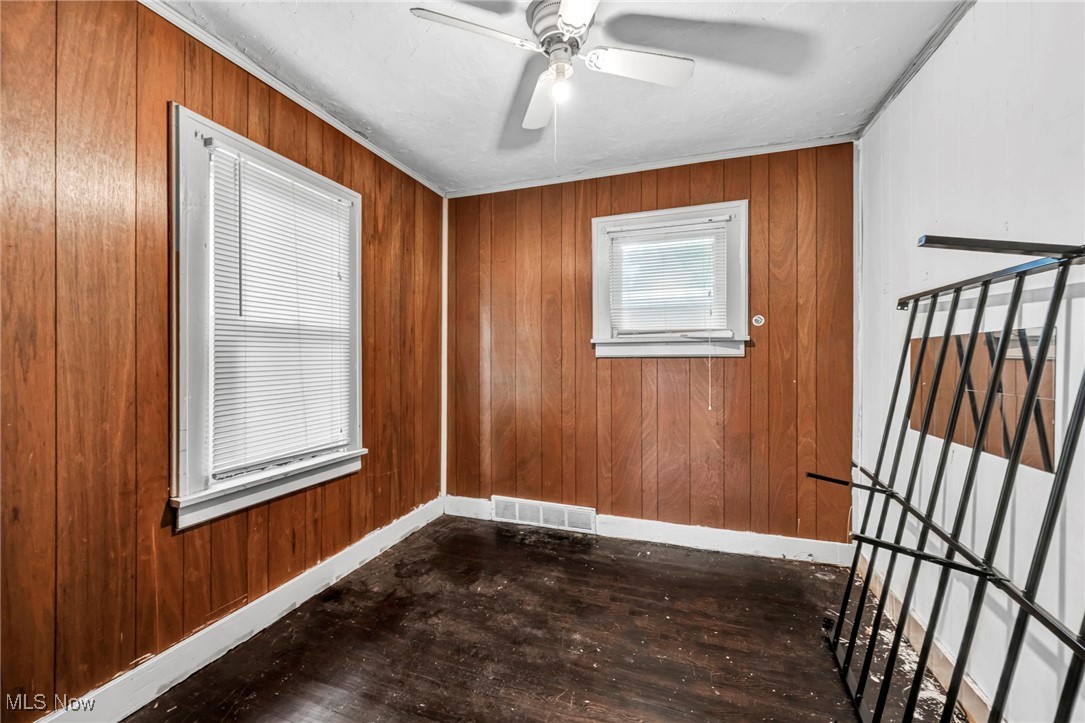 4311 E 160th Street Cleveland OH 44128