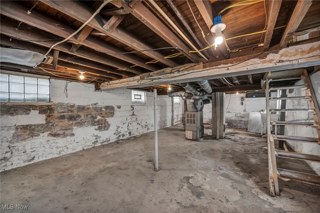 4311 E 160th Street Cleveland OH 44128