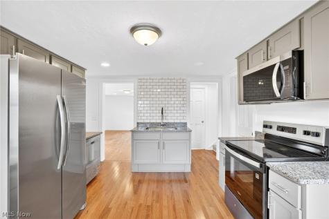 744 Wooster Street Canal Fulton OH 44614