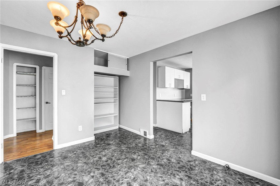 5763 Somerdale Avenue Brook Park OH 44142