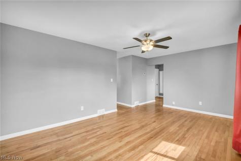 5763 Somerdale Avenue Brook Park OH 44142