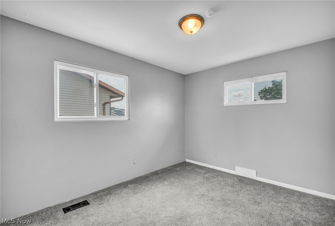 5763 Somerdale Avenue Brook Park OH 44142