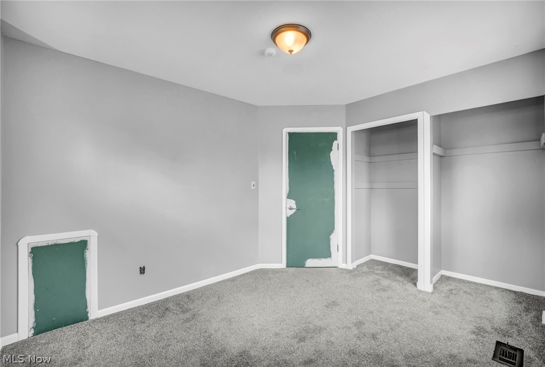5763 Somerdale Avenue Brook Park OH 44142