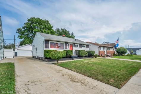 5763 Somerdale Avenue Brook Park OH 44142