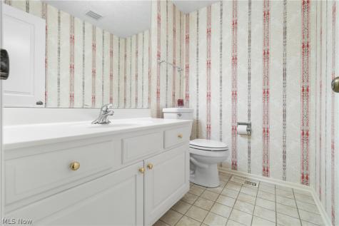 3200 Croydon Drive NW Canton OH 44718