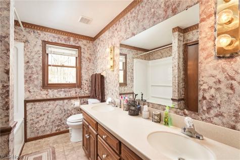 3097 Baughman Road Clinton OH 44216