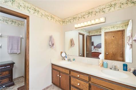 3097 Baughman Road Clinton OH 44216