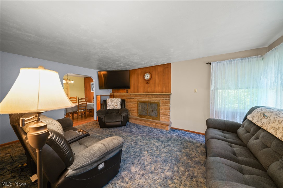 9621 Wolfe Road Windham OH 44288