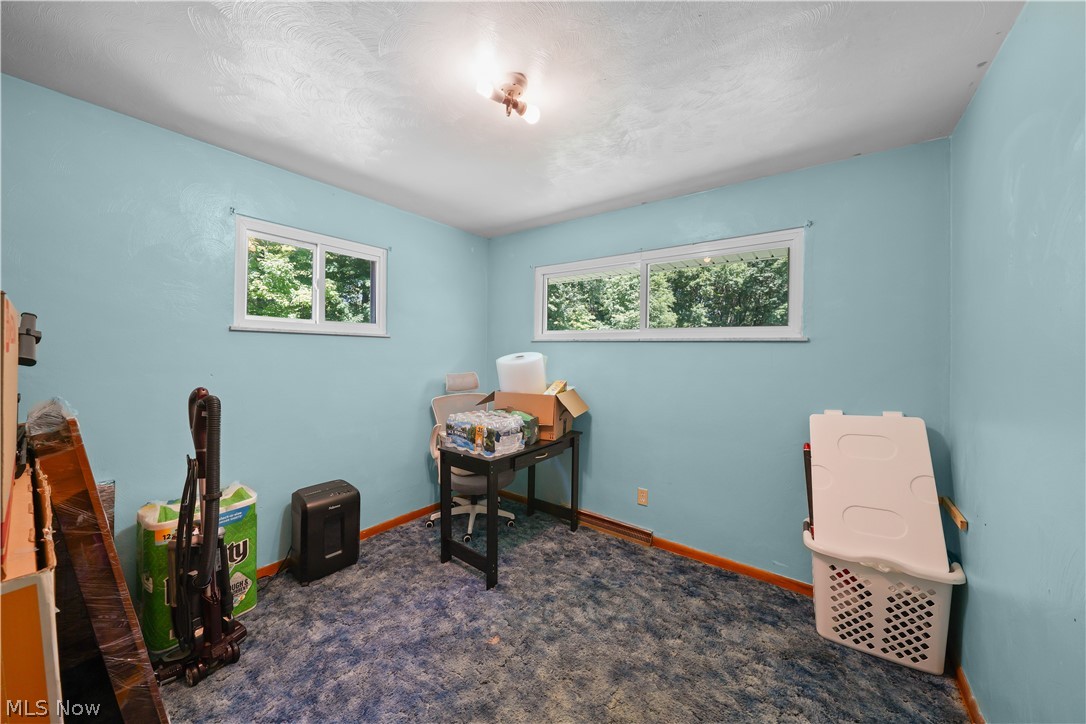 9621 Wolfe Road Windham OH 44288