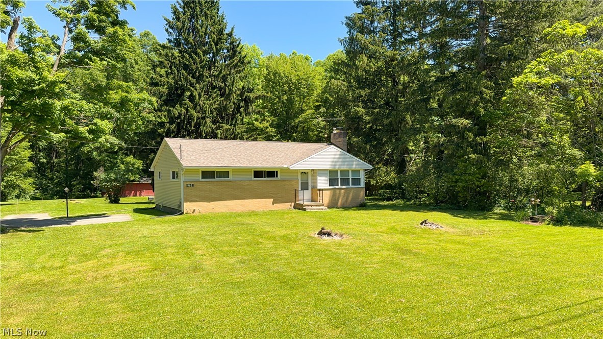 9621 Wolfe Road Windham OH 44288
