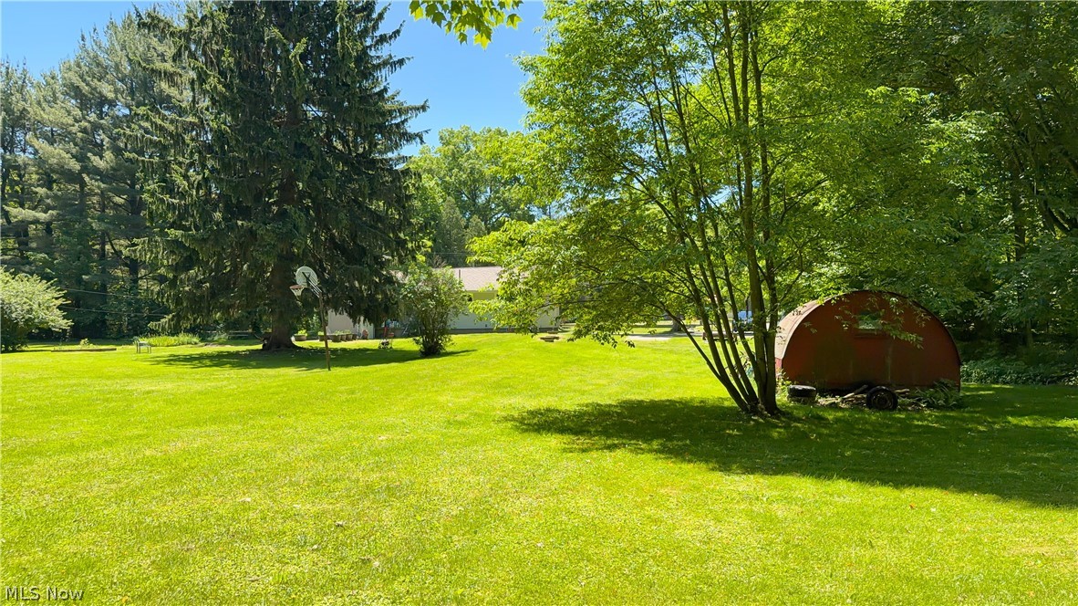 9621 Wolfe Road Windham OH 44288