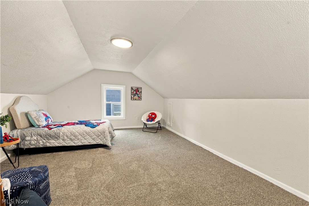2119 Hampstead Road Cleveland Heights OH 44118