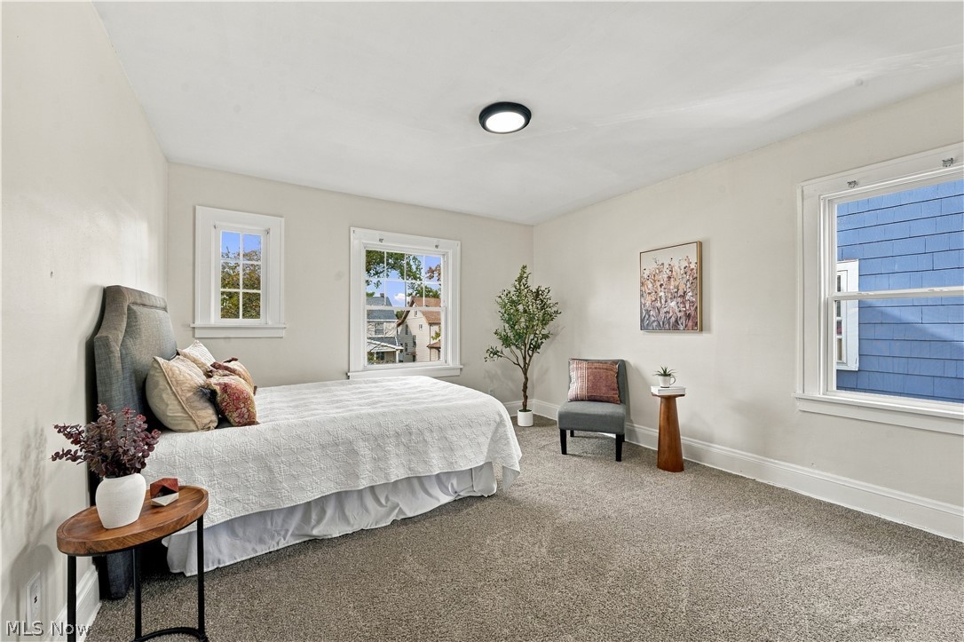 2119 Hampstead Road Cleveland Heights OH 44118