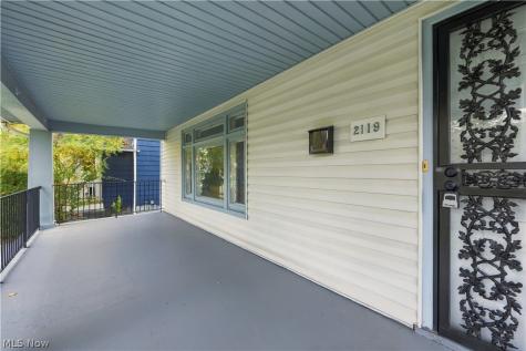 2119 Hampstead Road Cleveland Heights OH 44118