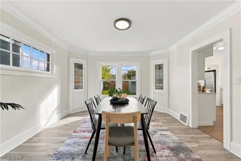 2119 Hampstead Road Cleveland Heights OH 44118