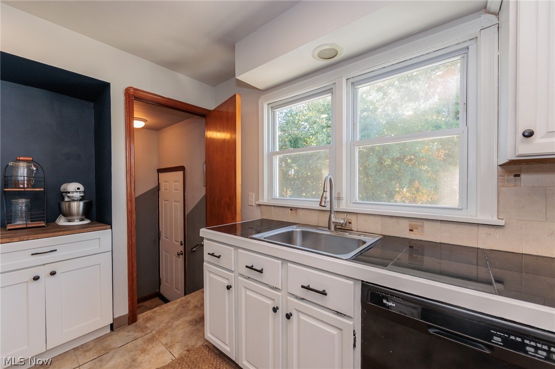 6506 Glencoe Avenue Brooklyn OH 44144
