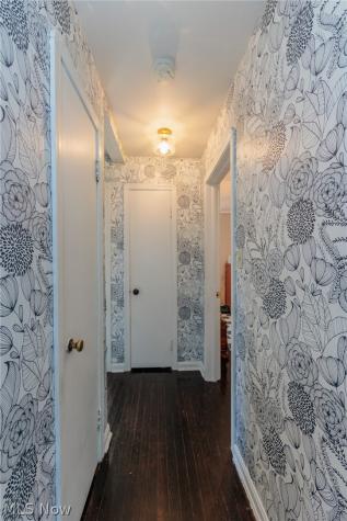 6506 Glencoe Avenue Brooklyn OH 44144