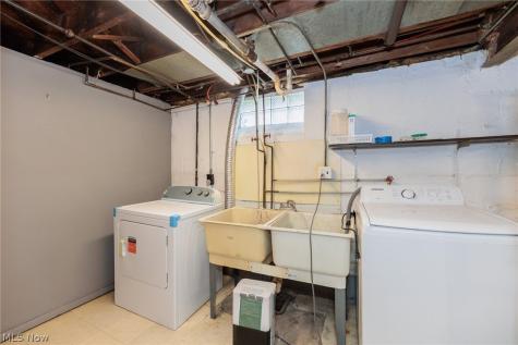 6506 Glencoe Avenue Brooklyn OH 44144