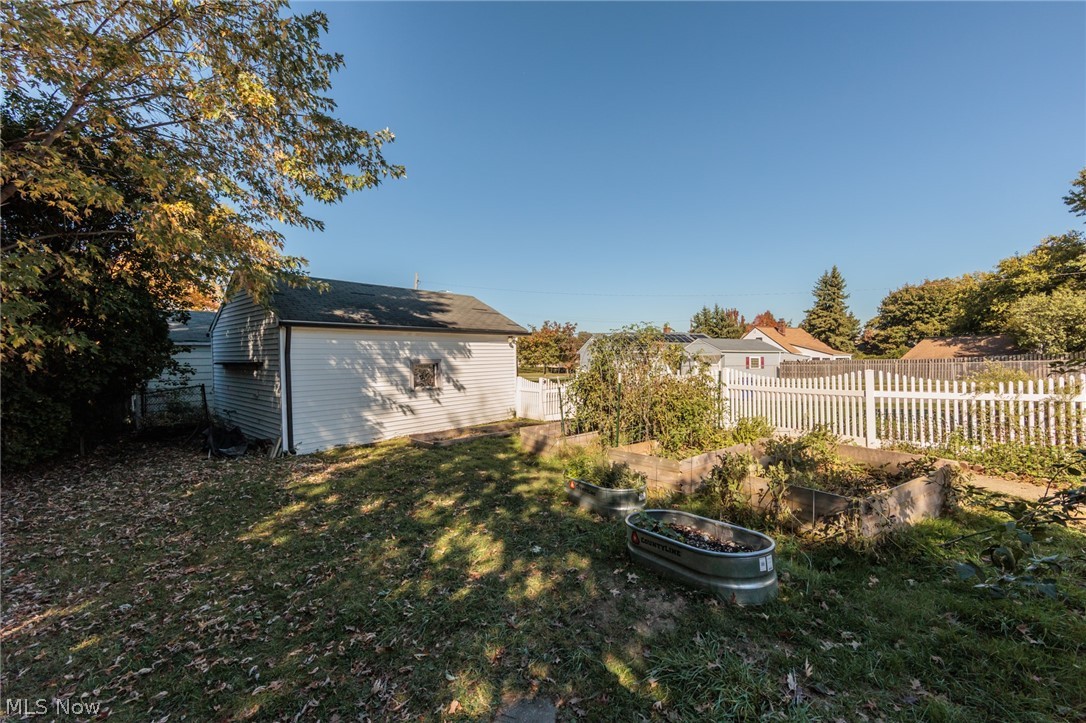 6506 Glencoe Avenue Brooklyn OH 44144
