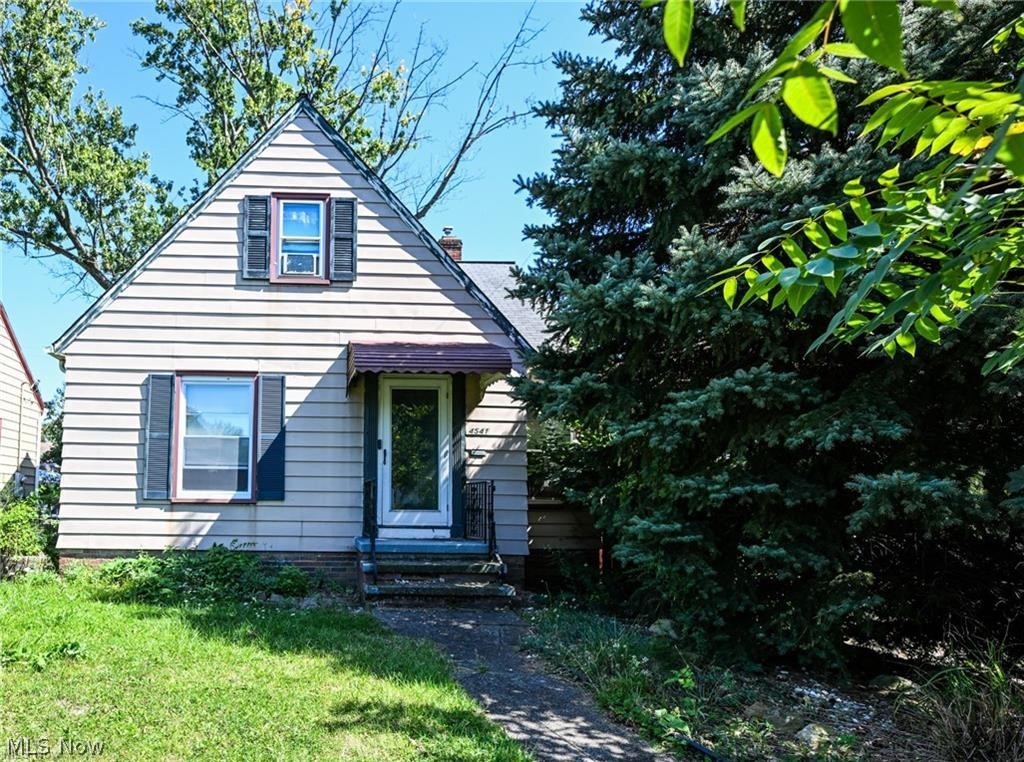 4541 W 174th Street Cleveland OH 44135