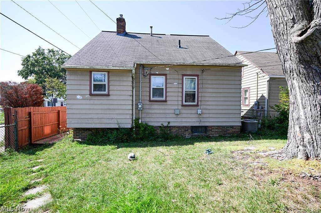 4541 W 174th Street Cleveland OH 44135